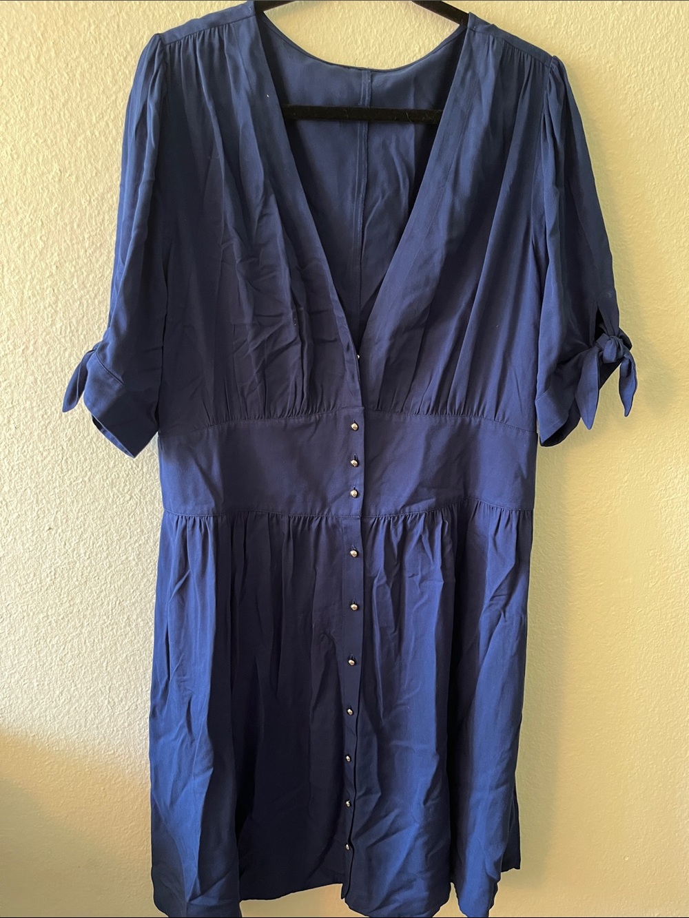 Womens Navy Blue Button-Front V-Neck Dress